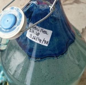 Mehr über den Artikel erfahren Gesichtspflege und Reindestillat – der Unterschied im Hydrolat