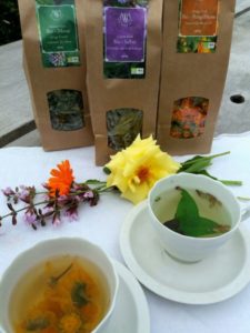 Mehr über den Artikel erfahren Von der Kunst des Tee-Machens